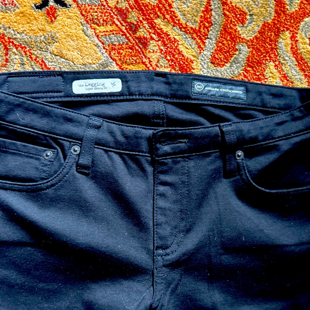 AG “the legging”  super skinny fit pants